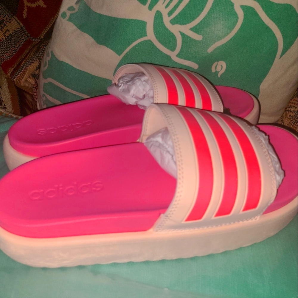 Adidas  Adilette Platform Slide W9
